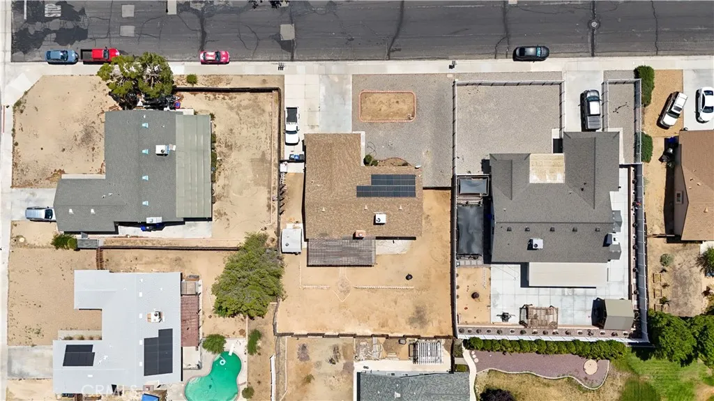 16850 Hidden Creek Drive, Victorville, California 92395 home-pic-19