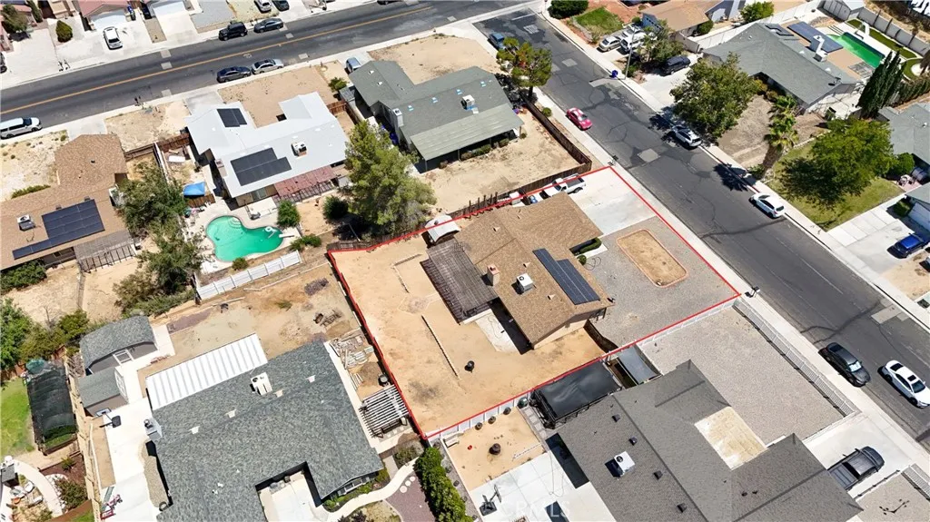 16850 Hidden Creek Drive, Victorville, California 92395 home-pic-25