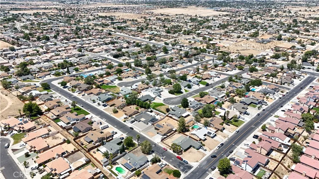 16850 Hidden Creek Drive, Victorville, California 92395 home-pic-17