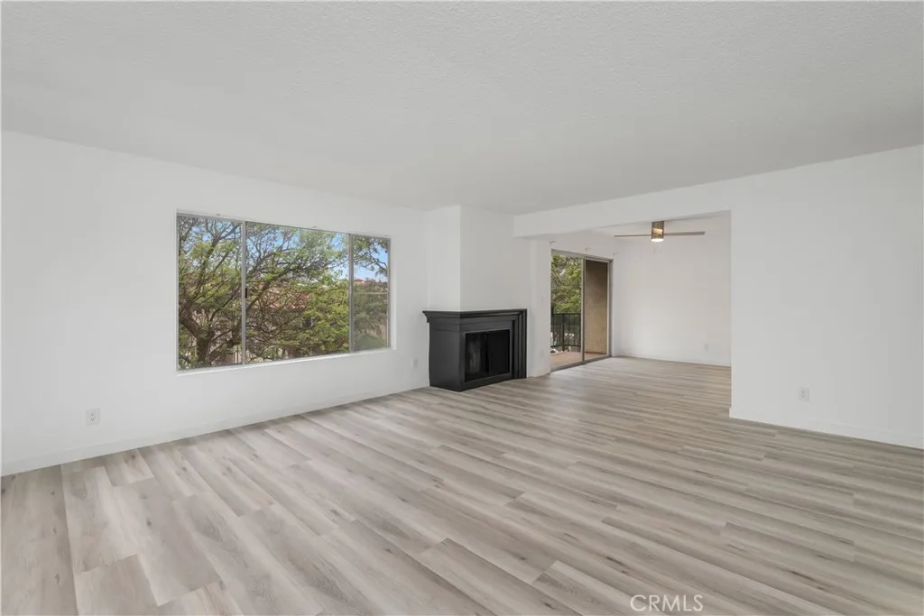 935 W 10th Street, San Pedro, California 90731 home-pic-5