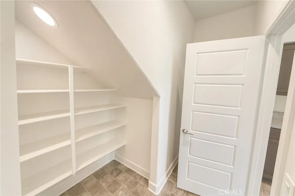 5921 Dragonfly Street, Banning, California 92220 home-pic-8