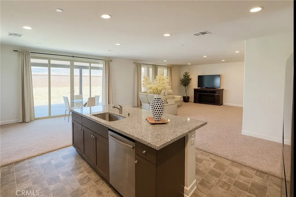 5921 Dragonfly Street, Banning, California 92220 home-pic-5
