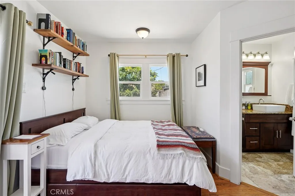 2025 W Vernon Avenue, Los Angeles, California 90062 home-pic-20