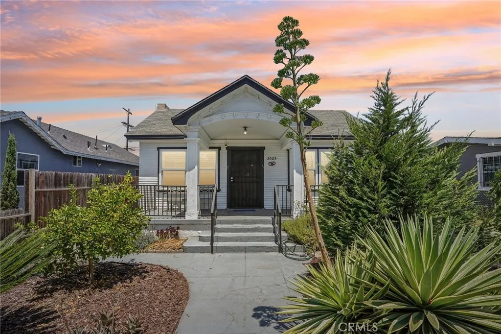 2025 W Vernon Avenue, Los Angeles, California 90062 home-pic-33