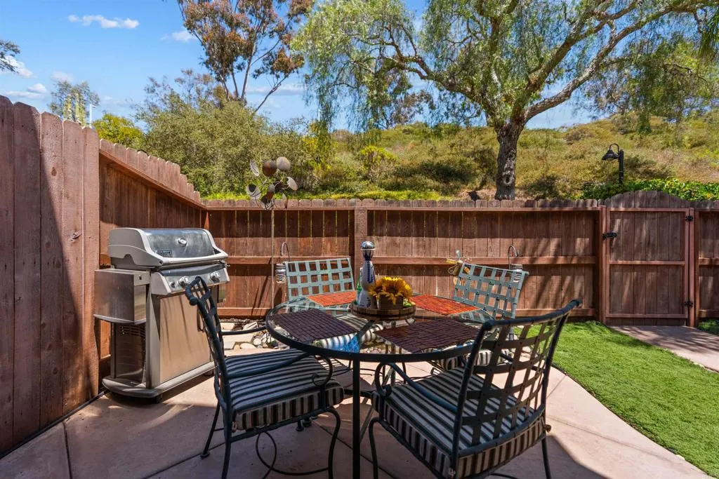 4485 Vision Drive 4, San Diego, California 92121 home-pic-12