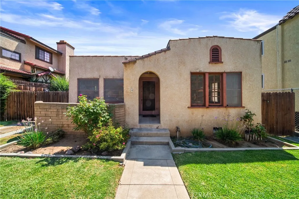 208 La France Avenue, Alhambra, California 91801 home-pic-1