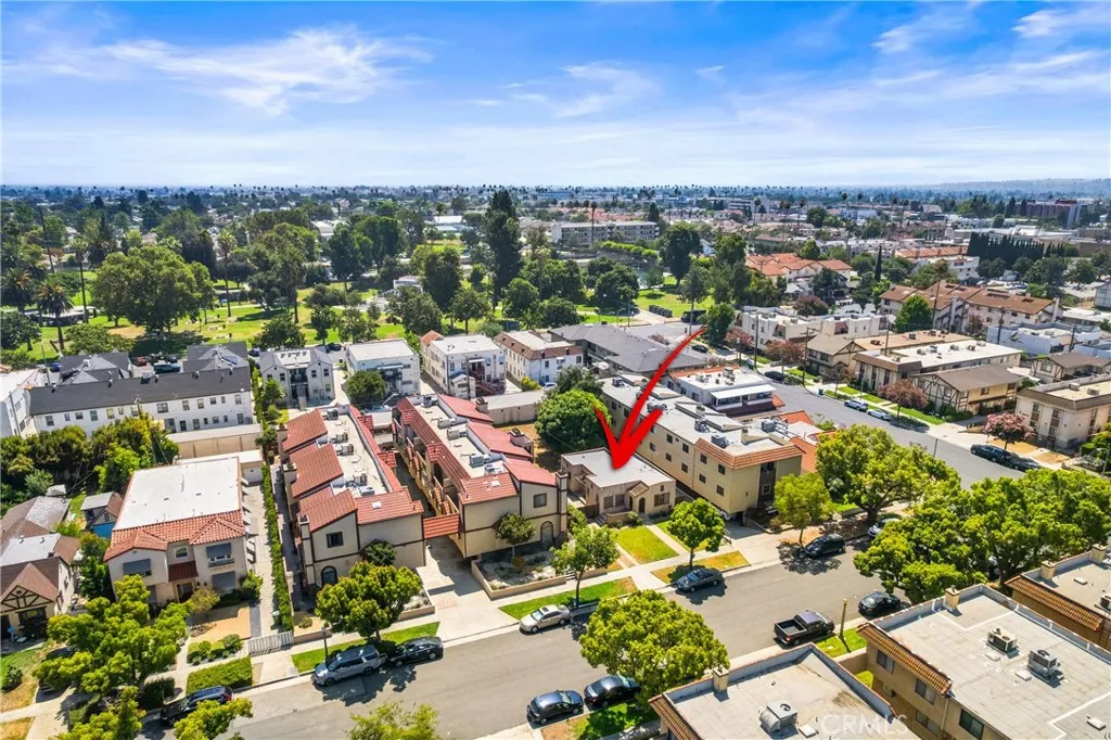 208 La France Avenue, Alhambra, California 91801 home-pic-15