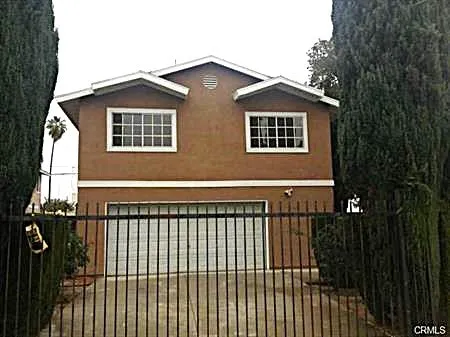 1190 S Thomas Street A & B, Pomona, California 91766, ,Residential Income,For Sale,Thomas,CV25173579