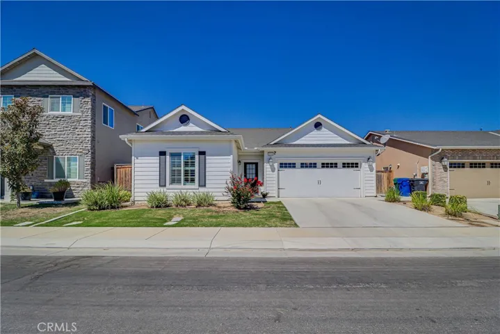3715 Evergreen Village Lane, Shafter, California 93263