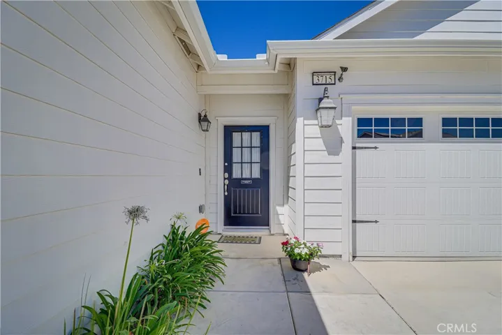 3715 Evergreen Village Lane, Shafter, California 93263