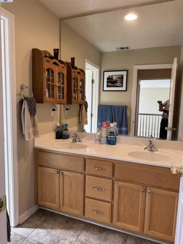 10342 Mono Ct, Stockton, California 95219-7118