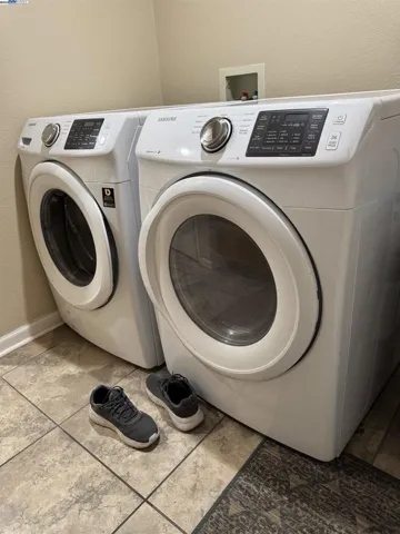10342 Mono Ct, Stockton, California 95219-7118