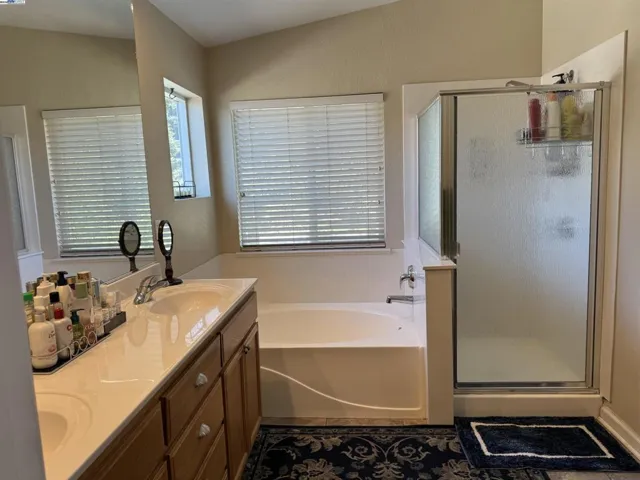 10342 Mono Ct, Stockton, California 95219-7118