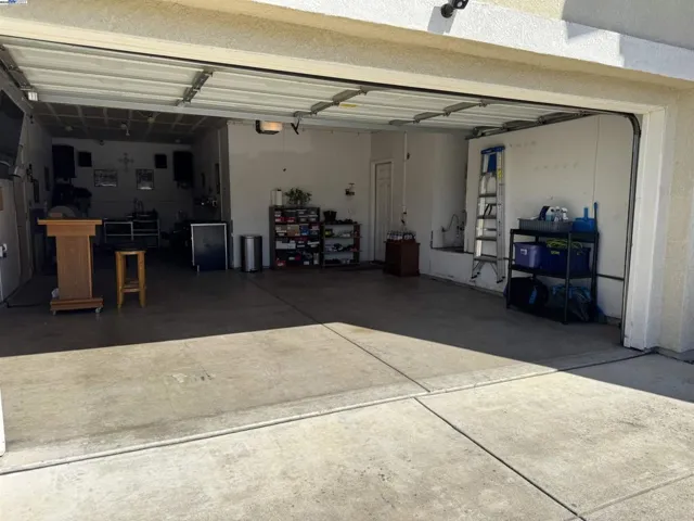 10342 Mono Ct, Stockton, California 95219-7118