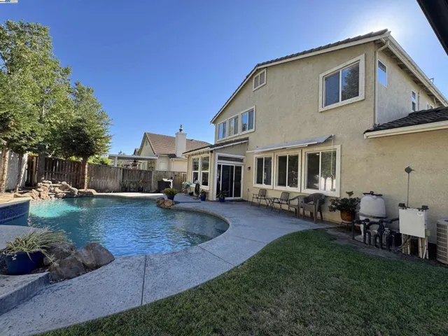 10342 Mono Ct, Stockton, California 95219-7118