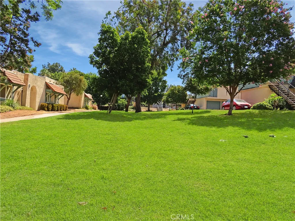 1373 Wheaton Way, Riverside, California 92507 home-pic-33