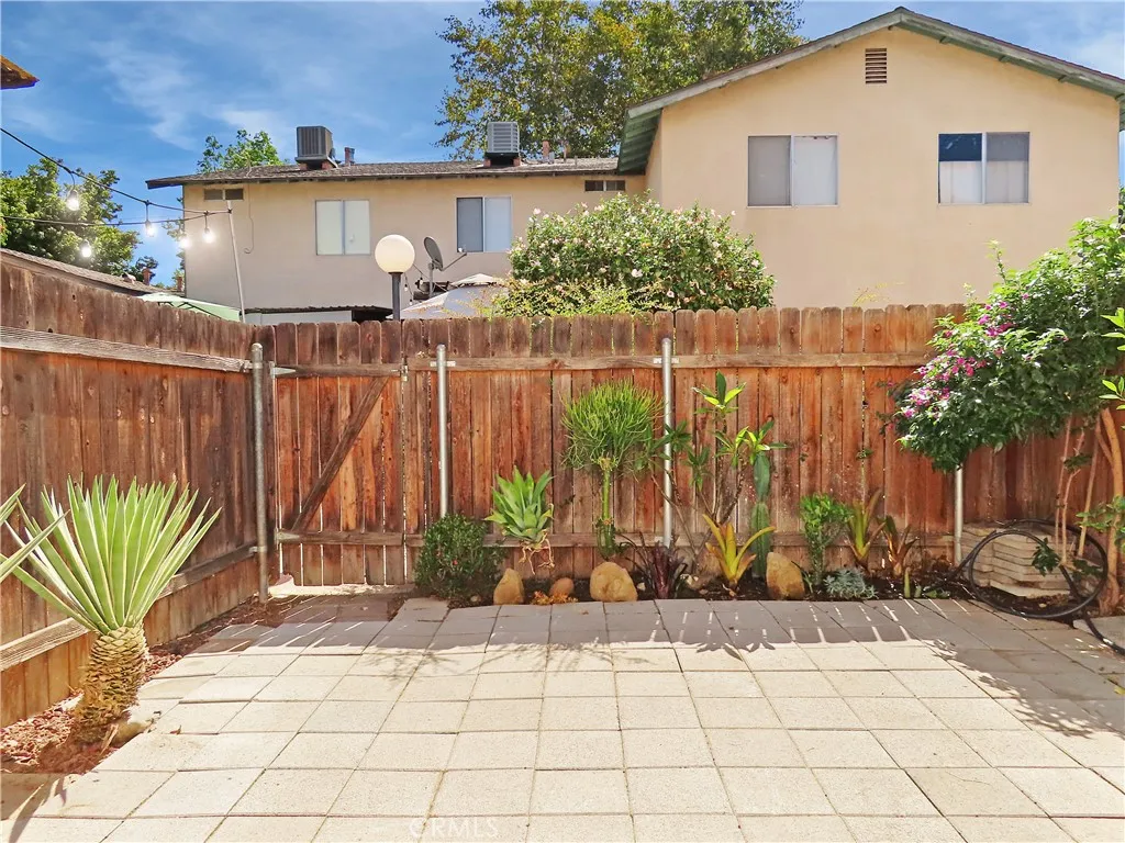 1373 Wheaton Way, Riverside, California 92507 home-pic-25