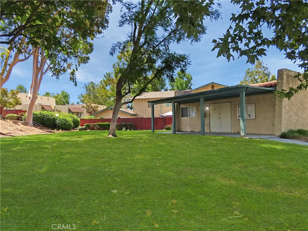1373 Wheaton Way, Riverside, California 92507 home-pic-30