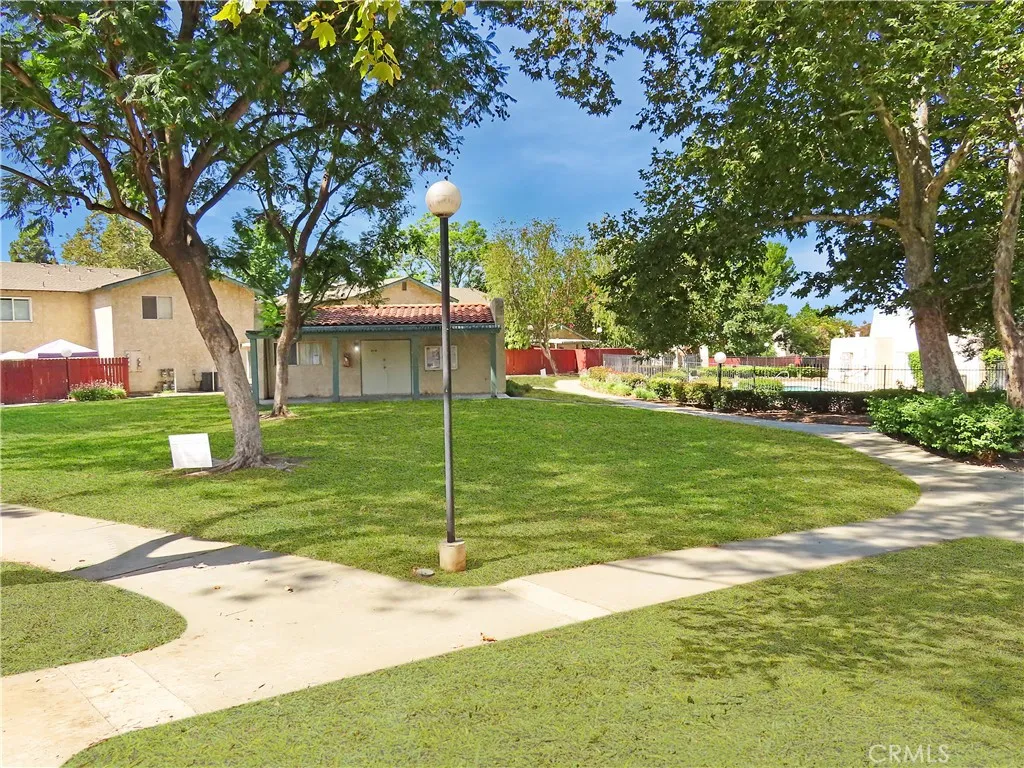 1373 Wheaton Way, Riverside, California 92507 home-pic-31