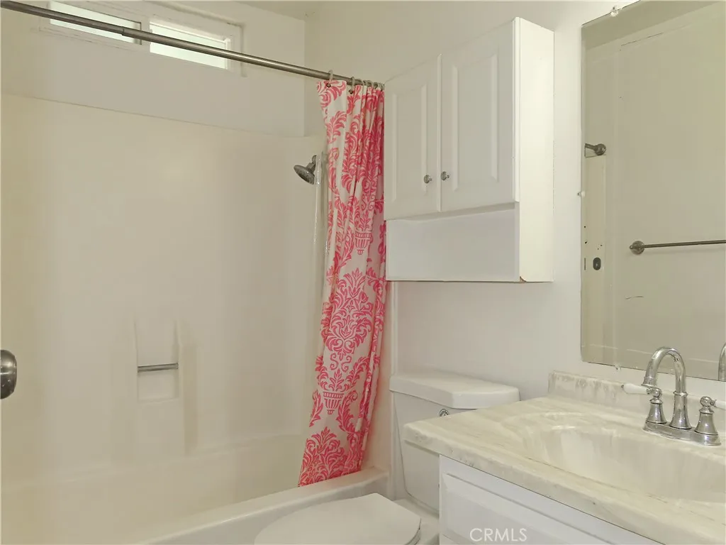 1373 Wheaton Way, Riverside, California 92507 home-pic-22