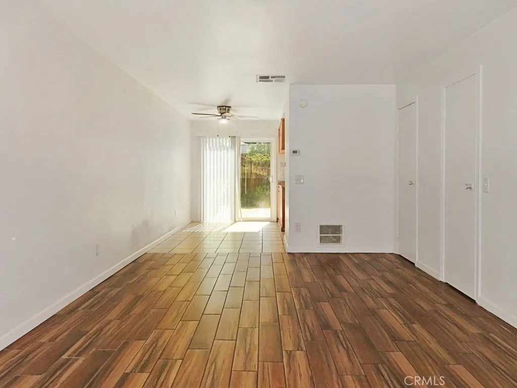1373 Wheaton Way, Riverside, California 92507 home-pic-5