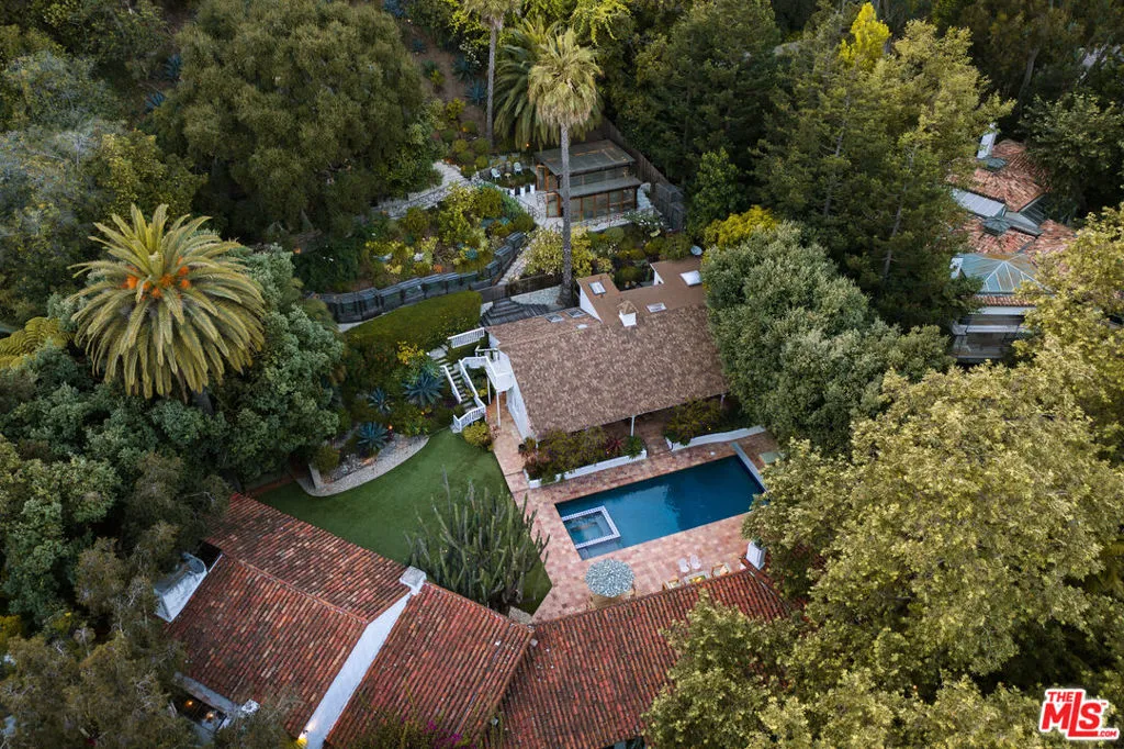 659 E Channel Road, Santa Monica, California 90402 home-pic-21
