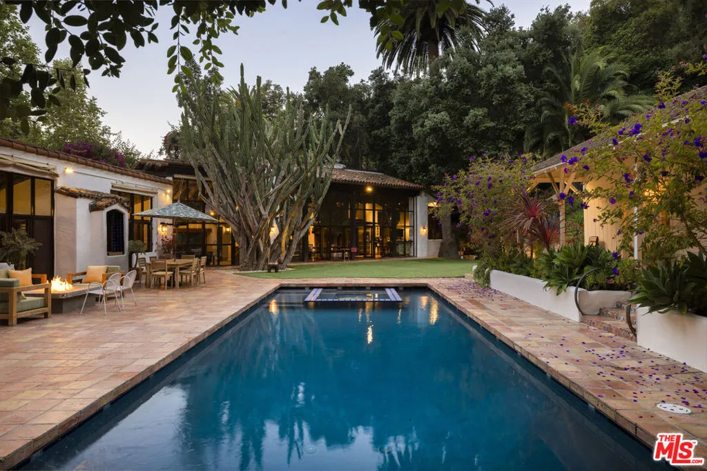 659 E Channel Road, Santa Monica, California 90402 home-pic-0