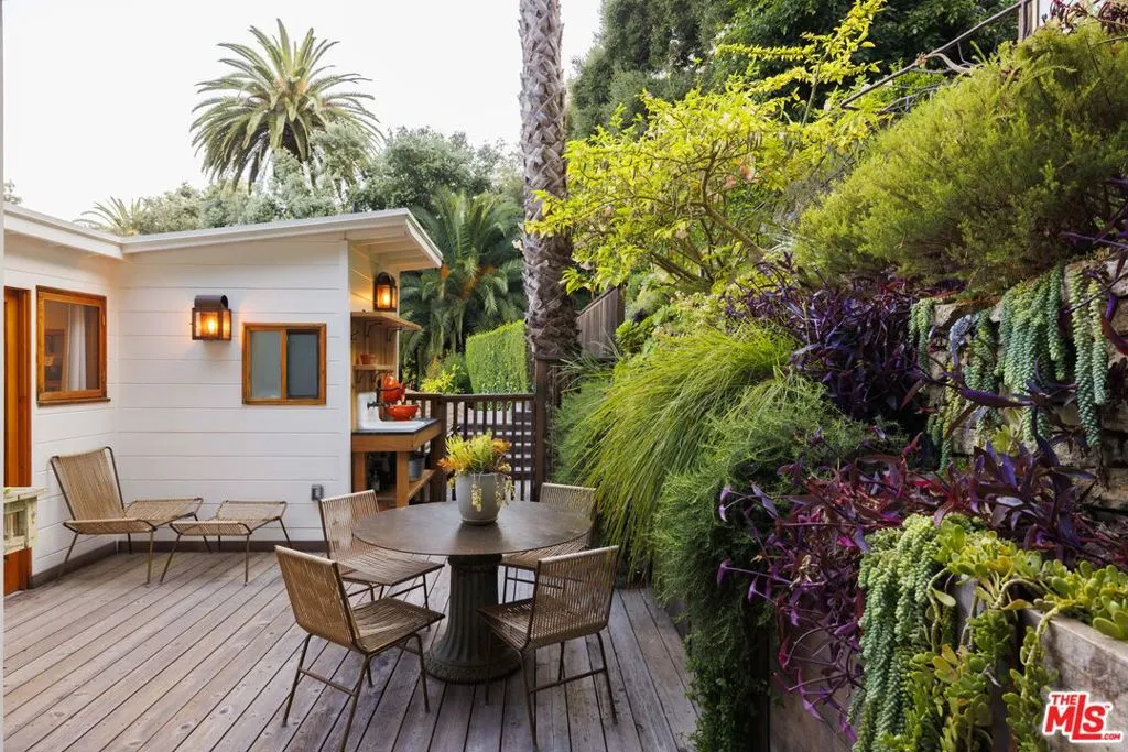 659 E Channel Road, Santa Monica, California 90402 home-pic-18