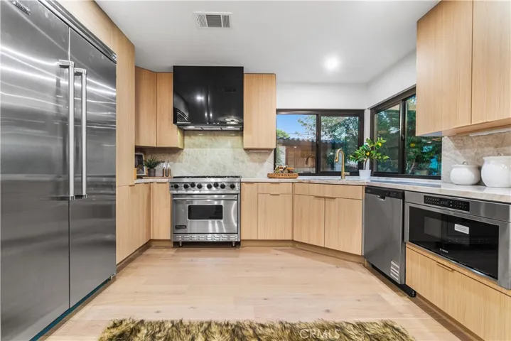 6032 Sun Knoll Circle, Yorba Linda, California 92886