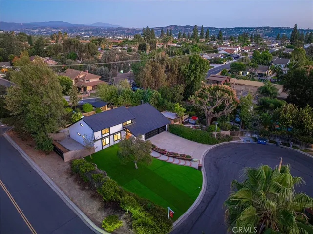 6032 Sun Knoll Circle, Yorba Linda, California 92886
