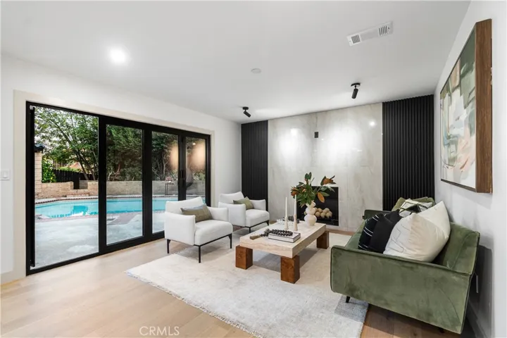 6032 Sun Knoll Circle, Yorba Linda, California 92886