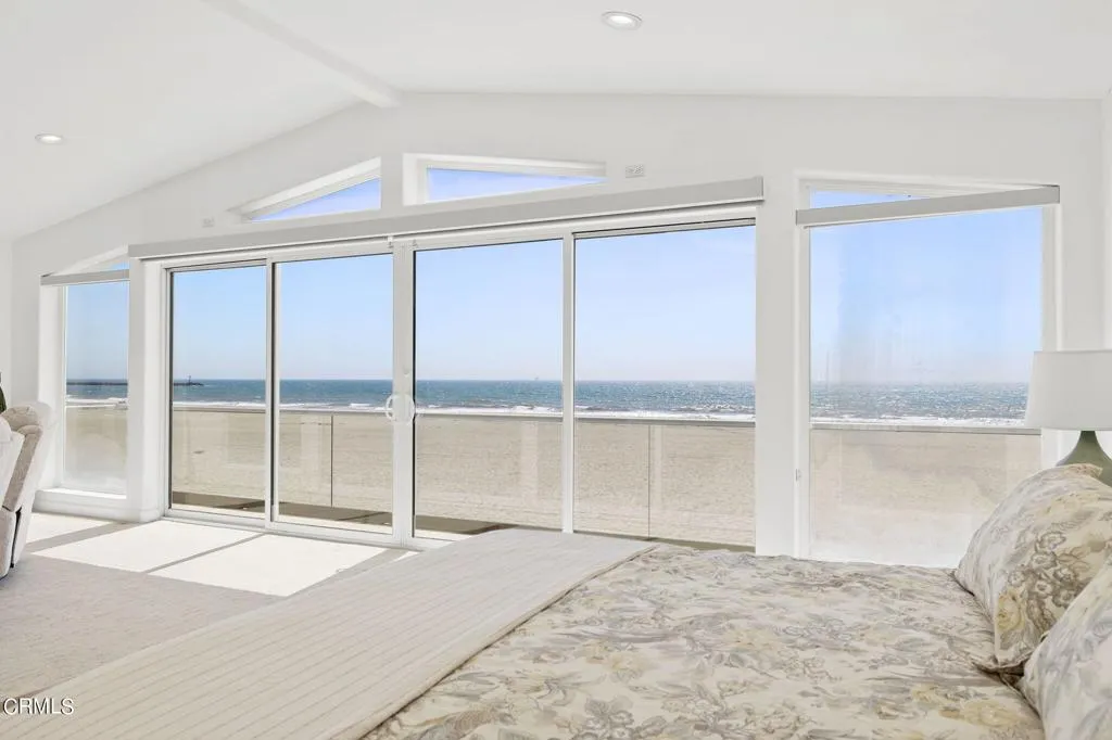 3757 Ocean Drive, Oxnard, California 93035 home-pic-27