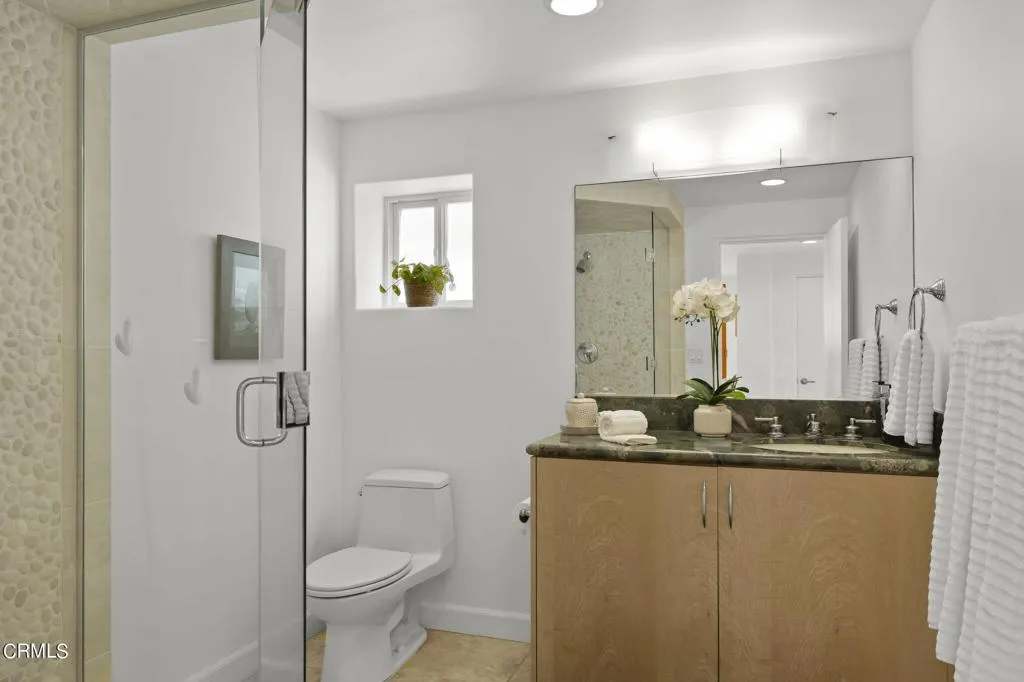 3757 Ocean Drive, Oxnard, California 93035 home-pic-47