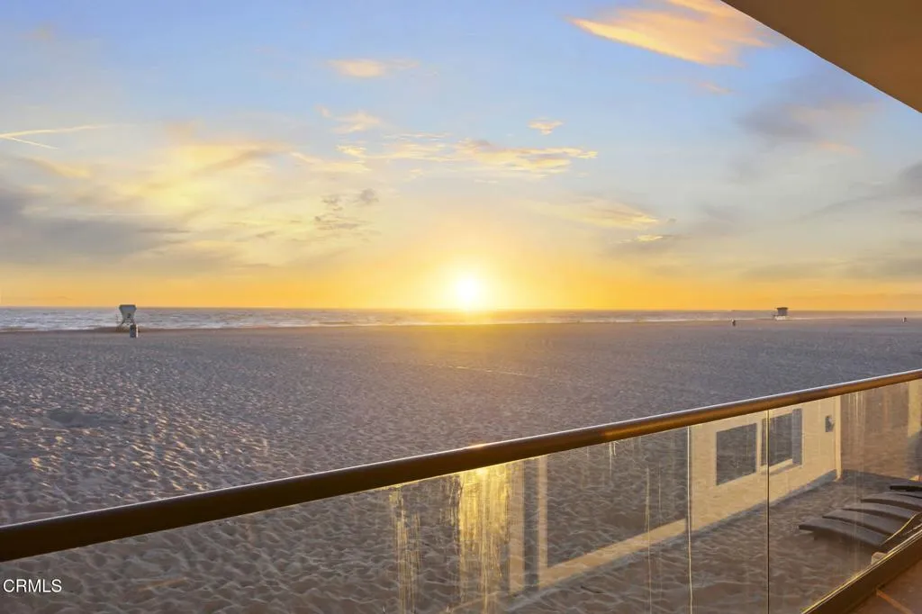 3757 Ocean Drive, Oxnard, California 93035 home-pic-8