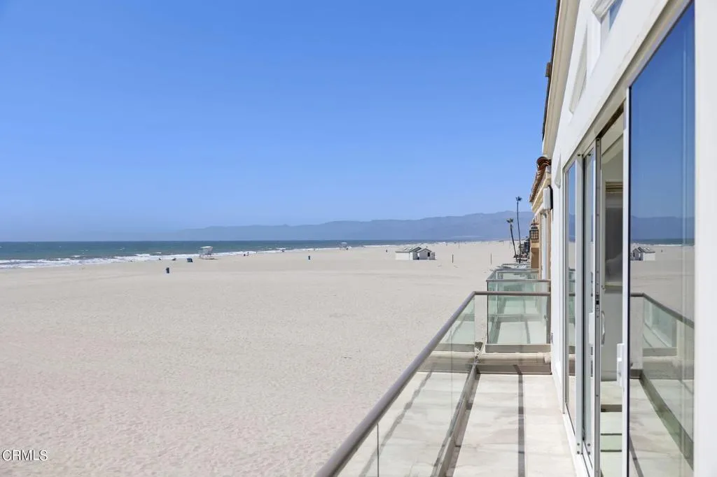 3757 Ocean Drive, Oxnard, California 93035 home-pic-33