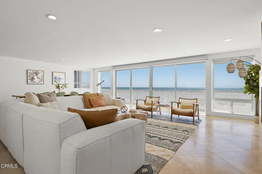 3757 Ocean Drive, Oxnard, California 93035 home-pic-10