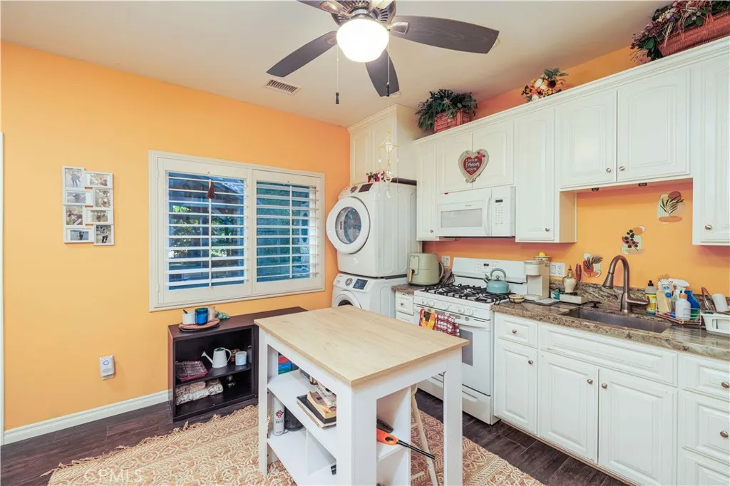 4133 Rogers Lane, Spring Valley, California 91977 home-pic-46