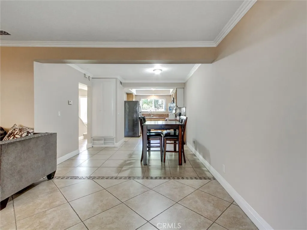 1881 Mitchell Avenue 63, Tustin, California 92780 home-pic-7