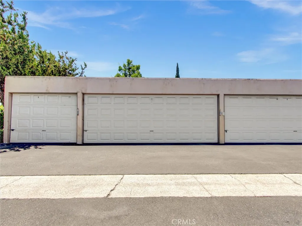 1881 Mitchell Avenue 63, Tustin, California 92780 home-pic-21