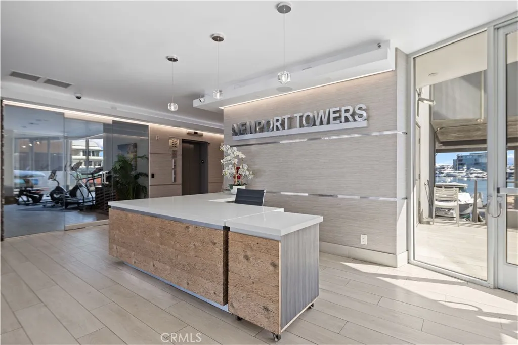3121 W Coast 5d, Newport Beach, California 92663 home-pic-19