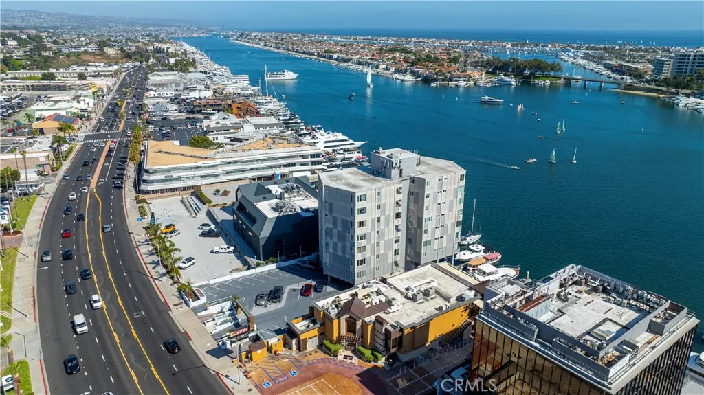 3121 W Coast 5d, Newport Beach, California 92663 home-pic-26