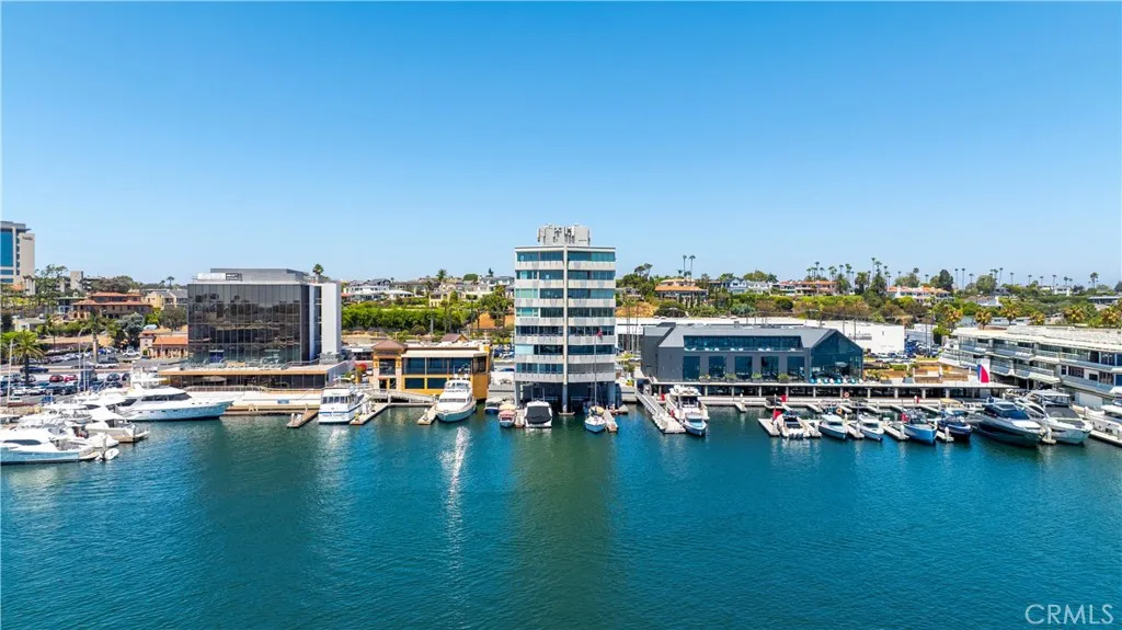 3121 W Coast 5d, Newport Beach, California 92663 home-pic-17