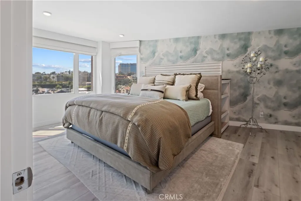 3121 W Coast 5d, Newport Beach, California 92663 home-pic-13