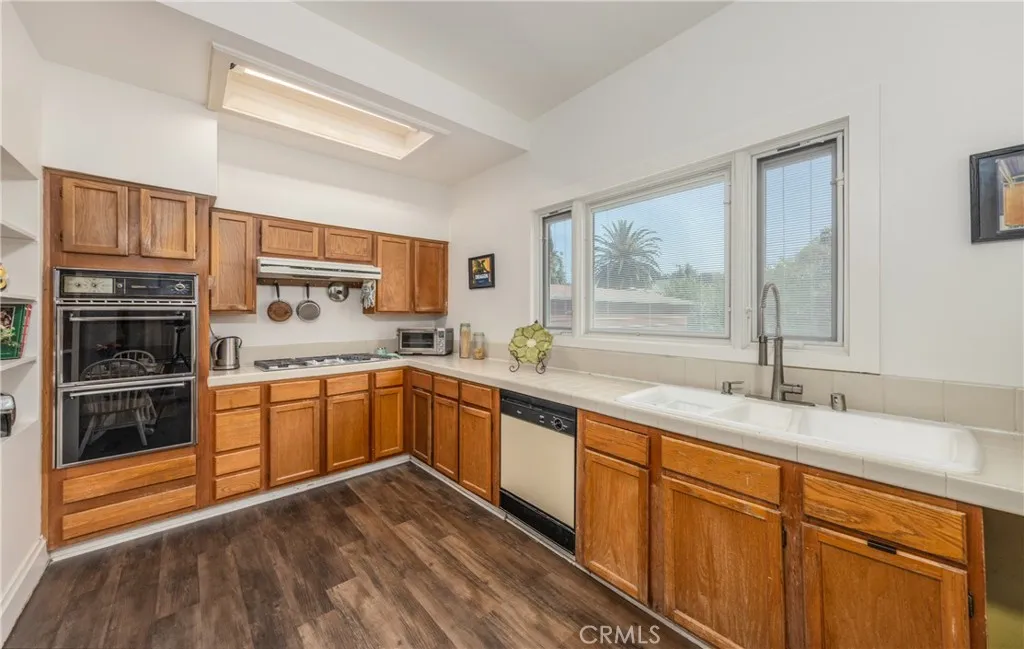 331 Nordina Street, Redlands, California 92373 home-pic-14