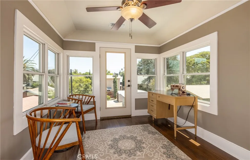 331 Nordina Street, Redlands, California 92373 home-pic-20