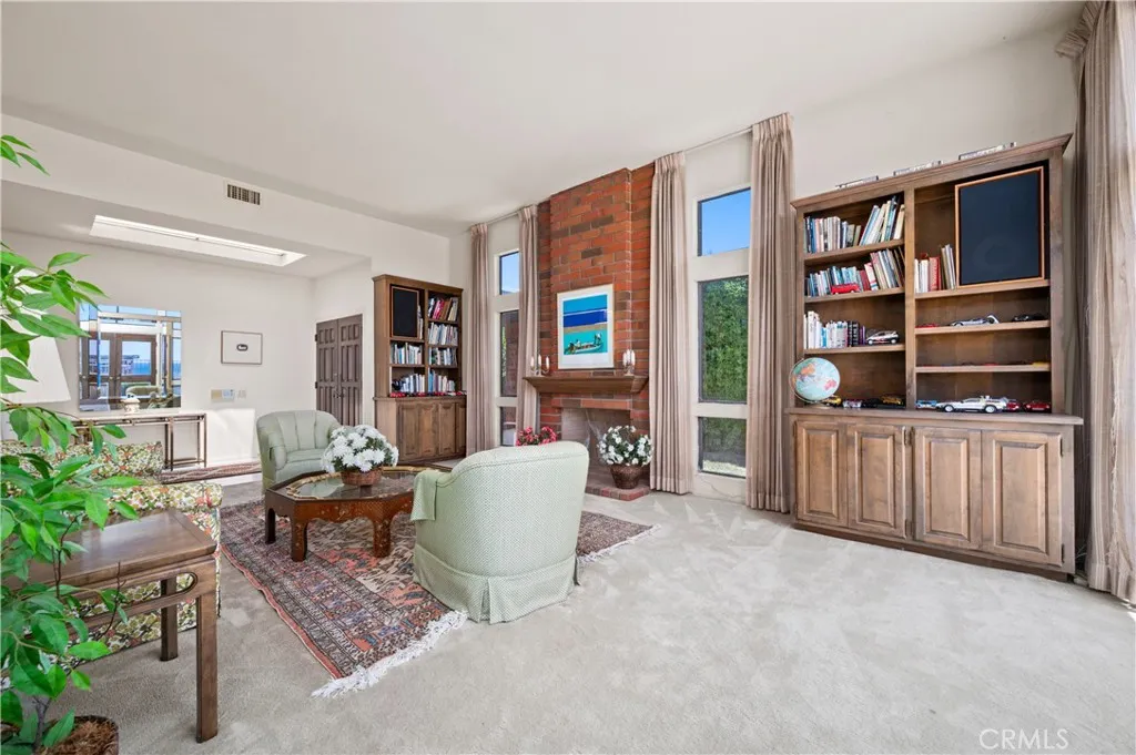 21 Beachcomber Drive, Corona Del Mar, California 92625 home-pic-21