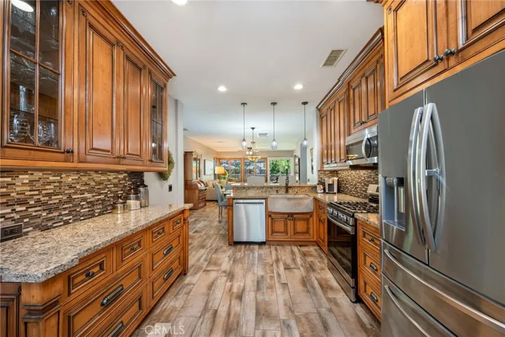 23952 Steelhead Drive, Corona, California 92883
