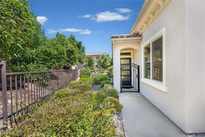 23952 Steelhead Drive, Corona, California 92883