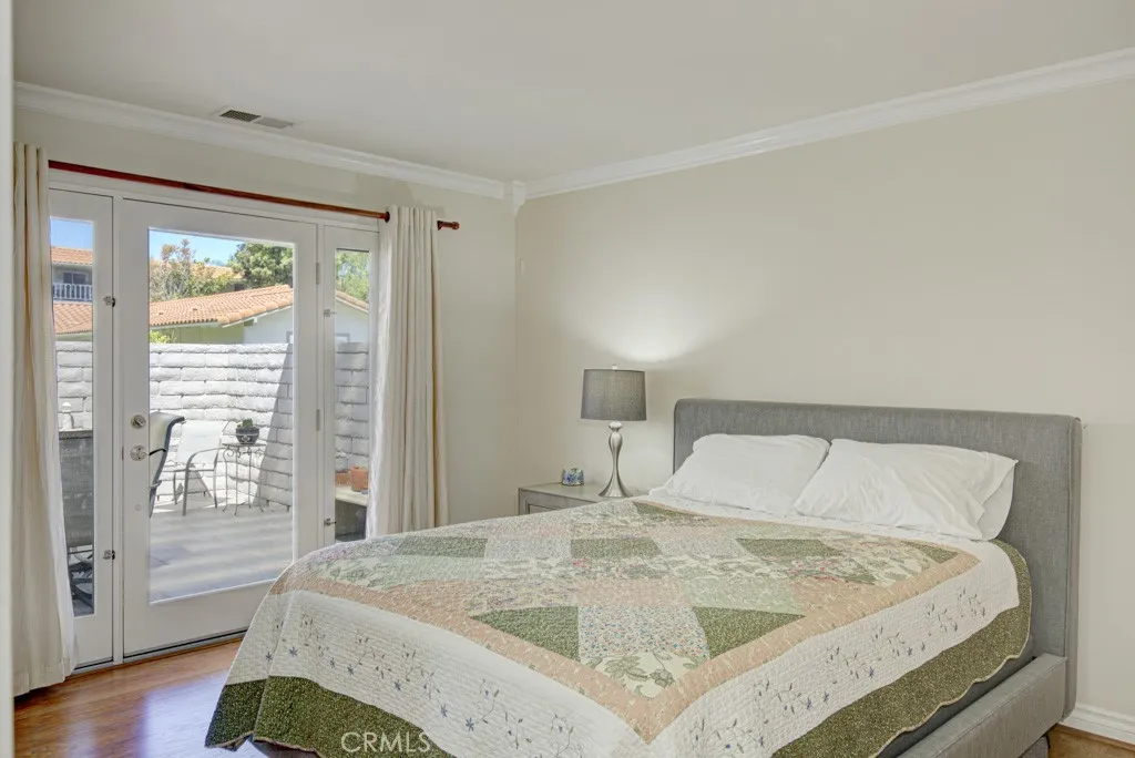 2372 Via Mariposa W B, Laguna Woods, California 92637 home-pic-16