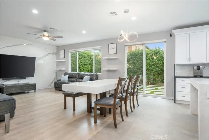 23148 W Saratoga Way, West Hills, California 91307
